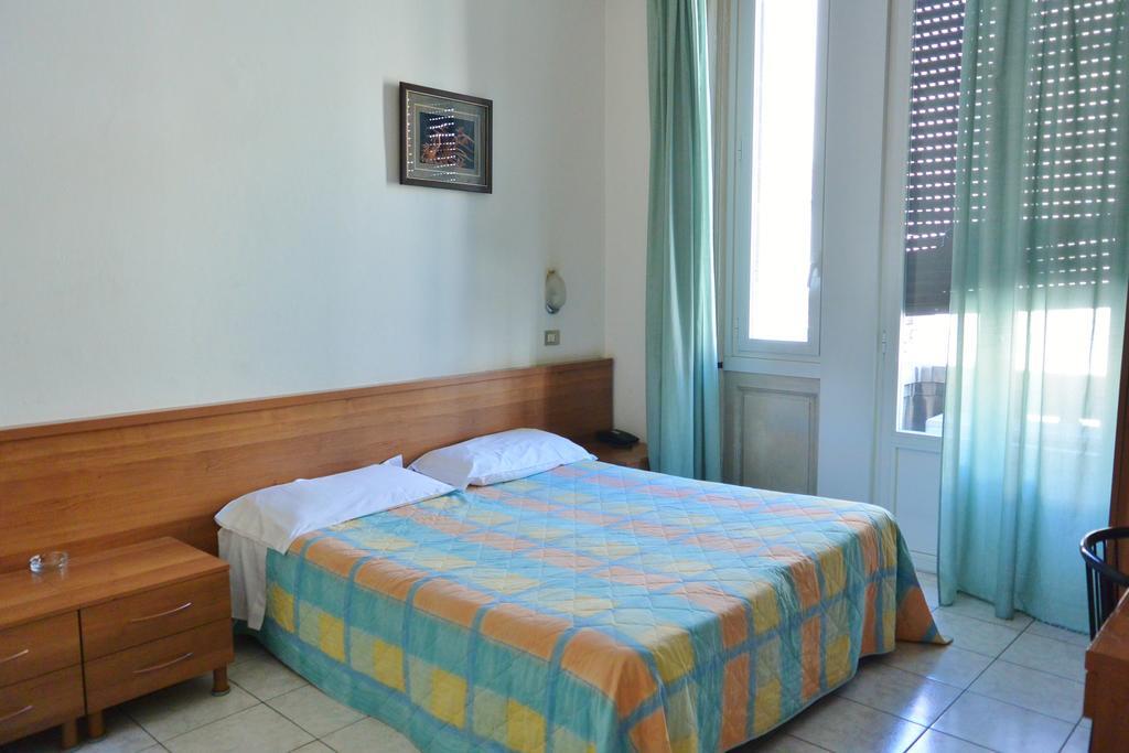 Hotel Oriente Milan Extérieur photo